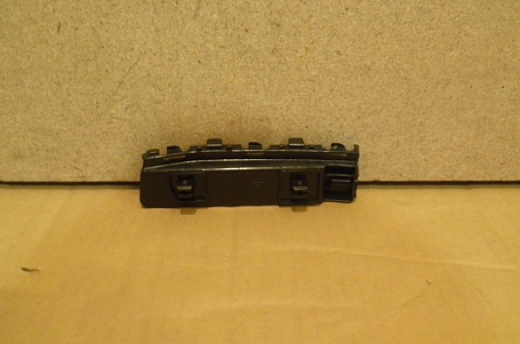 Крепление переднего бампера правое (№2) Honda Accord 2008-2013 (Китай)